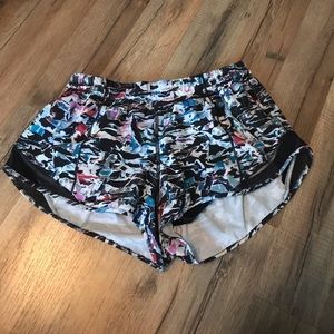 Lululemon Hotty Hot shorts! Size 8!